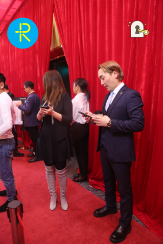 Дуучин Бэки буюу Г.Мөнхбаяр урлагаас төрд 